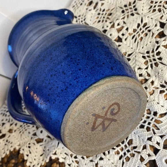 Made in Jerome Arizona Pottery Cobalt Blue Large Pitcher - Picture 7 of 8